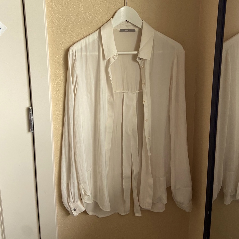 Tart Slit Back Button Up Blouse